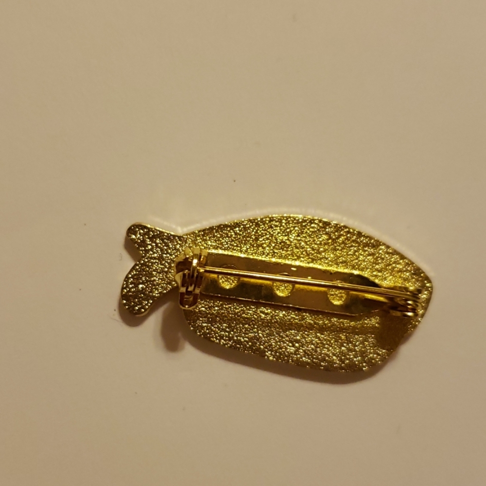 Sushi Pin 🍣 - Picture 2 of 2